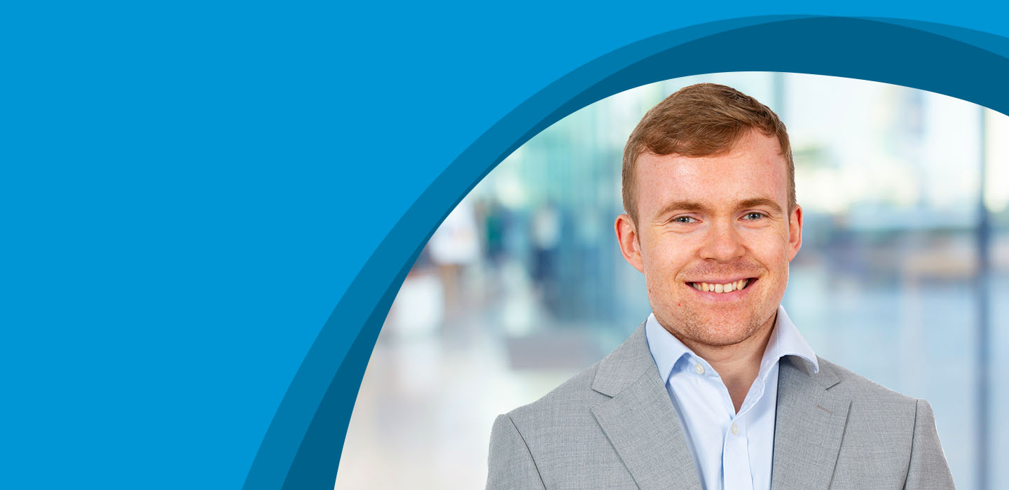 1351300 - Blog Image_V1_Blue1440 x 700px Fraser King_6260576