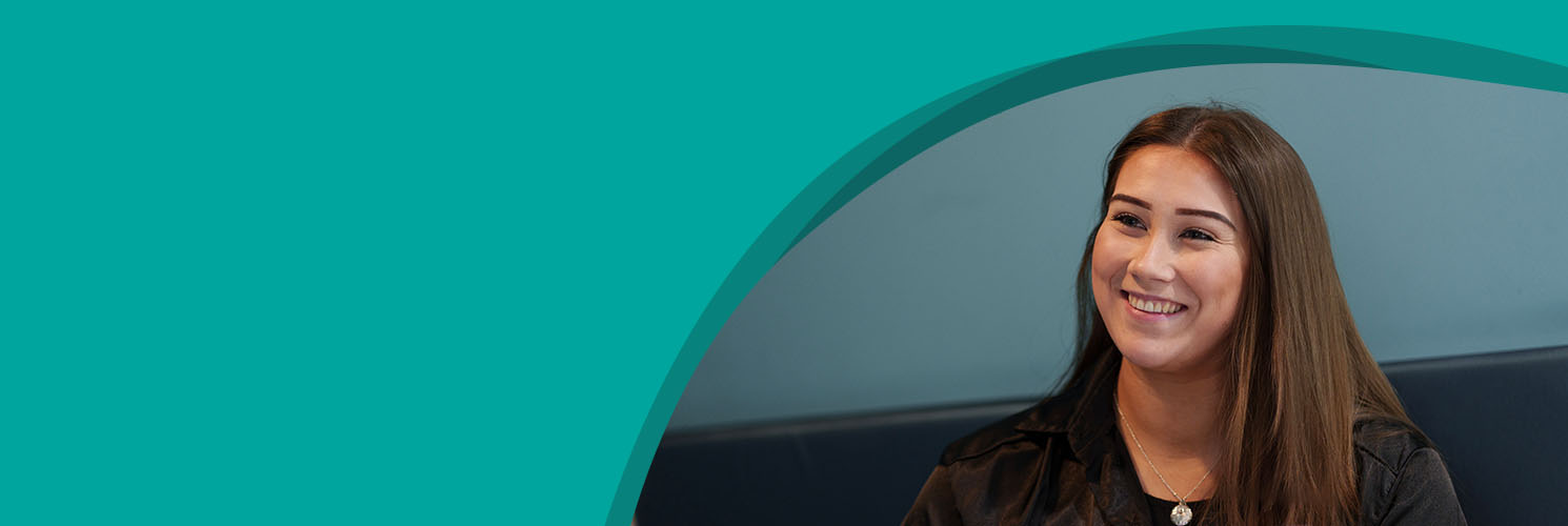 1292701 - Level 3 Header - 1490x500px_Europe - Apprenticeships Landing Page_6174285