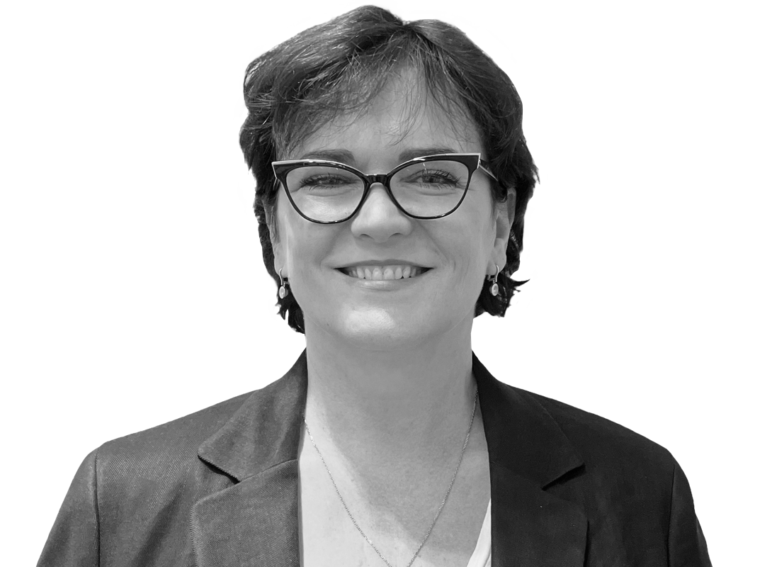 Melanie Ryan - formatted potrait