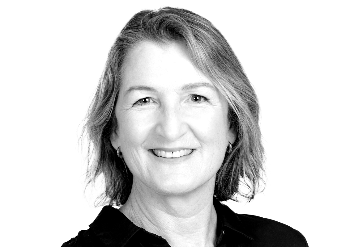 Headshot_VeronicaScott