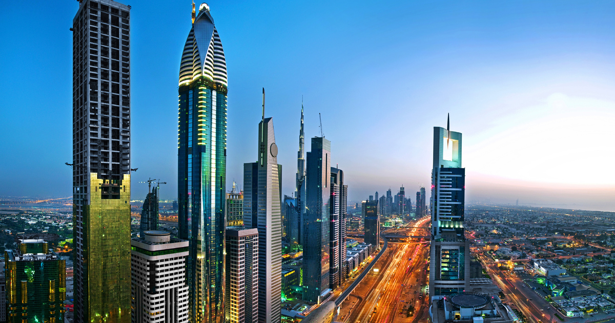 Dubai Skyline_12352737Large seo